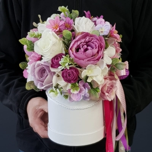 Flowerbox kwiaty w pudełku Carie M