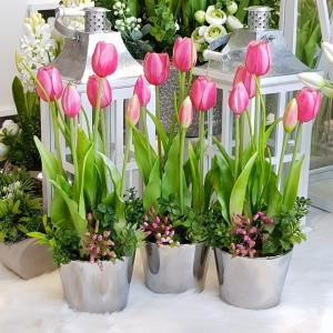 Kompozycja tulipany kwiaty Selina silver silikon różowy