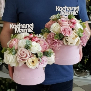Flowerbox kwiaty w pudełku welur różowy M
