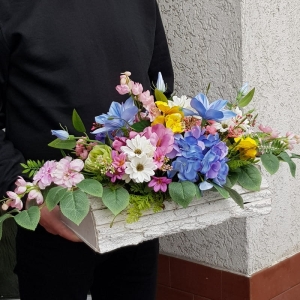 Kompozycja nagrobna podłużna Kenza kolorowa II 70 cm 
