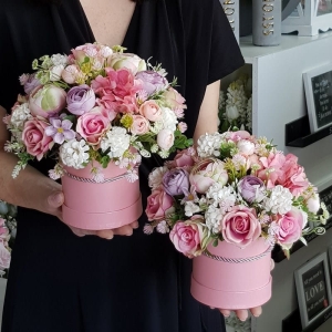Flowerbox Samma kwiaty w pudełku box na prezent S