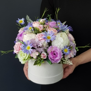 Flowerbox na prezent kwiaty premium box welur Cora M