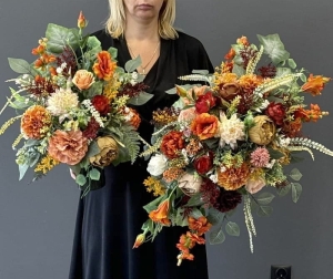 Zestaw kompozycja funeralna wiązanka nagrobna stroik na grób + bukiet Lorena wz.1 pomarańcz