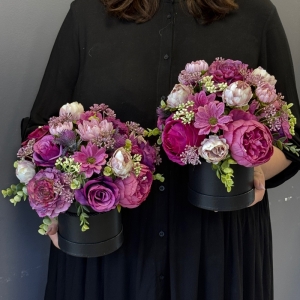 Flowerbox kwiaty kompozycja w pudełku Dila S wz.1
