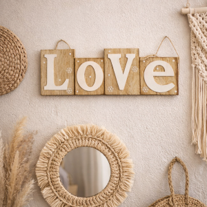 Napis zawieszka dekoracja LOVE drewno natural 