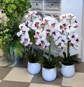 Storczyk sztuczny kwiat orchidea w donicy